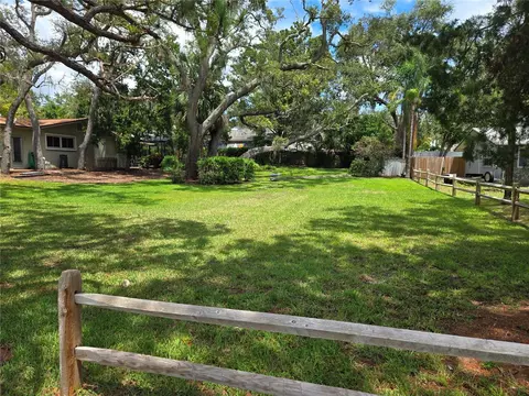 236 Pinecrest Dr, Palm Harbor, FL 34683