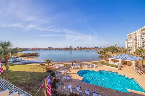 7902 Sailboat Key Blvd S #206, South Pasadena, FL 33707