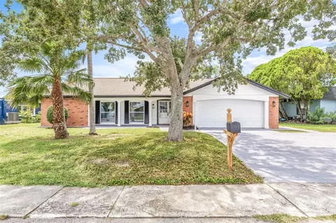 3320 Rock Valley Dr, Holiday, FL 34691