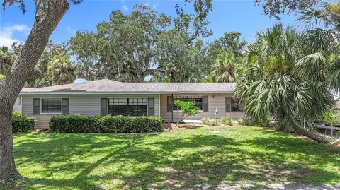 3804 Gallagher Rd, Dover, FL 33527