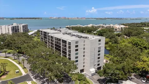 220 Belleview Blvd #709, Belleair, FL 33756