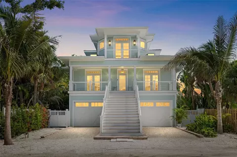 180 Damfiwill St, Boca Grande, FL 33921