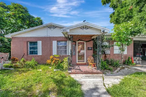 2007 Linsey St, Tampa, FL 33605