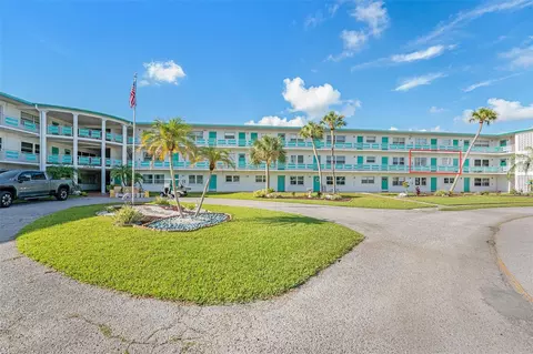 1900 59th Ave N #217, Saint Petersburg, FL 33714