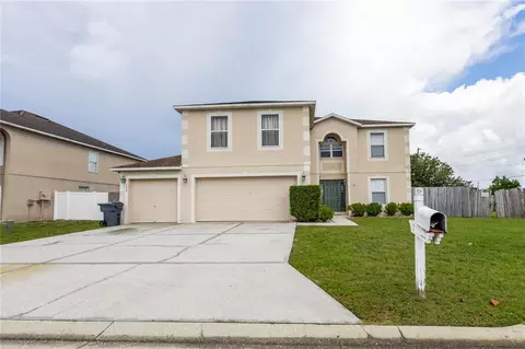 600 Sunway Ln, Winter Haven, FL 33880