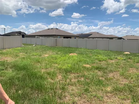 Exterior - 2187 Mandarin Loop, Dundee, FL 33838 photo 8 of 10