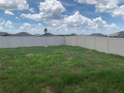 Exterior - 2187 Mandarin Loop, Dundee, FL 33838 photo 9 of 10