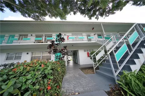 5810 21st St N #15, Saint Petersburg, FL 33714