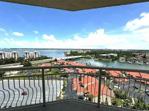4900 Brittany Dr S #1705, Saint Petersburg, FL 33715