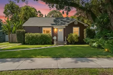 1141 Drew St, Clearwater, FL 33755