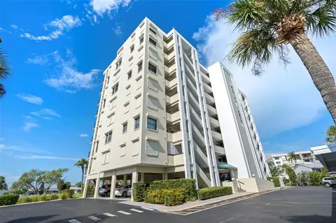 2530 Gary Cir #903, Dunedin, FL 34698