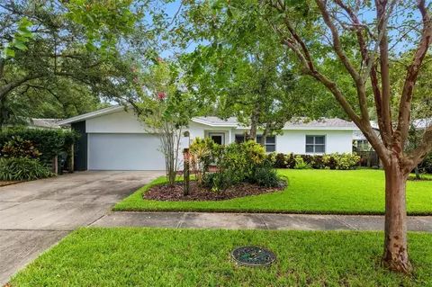 1875 Harmony Dr, Clearwater, FL 33756