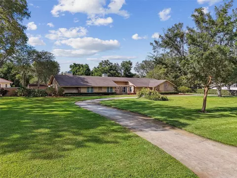 704 Centerbrook Dr, Brandon, FL 33511