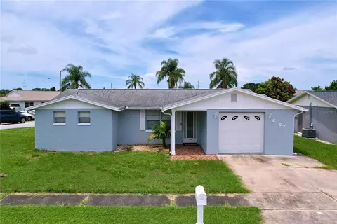 2107 Harrison Dr, Holiday, FL 34691