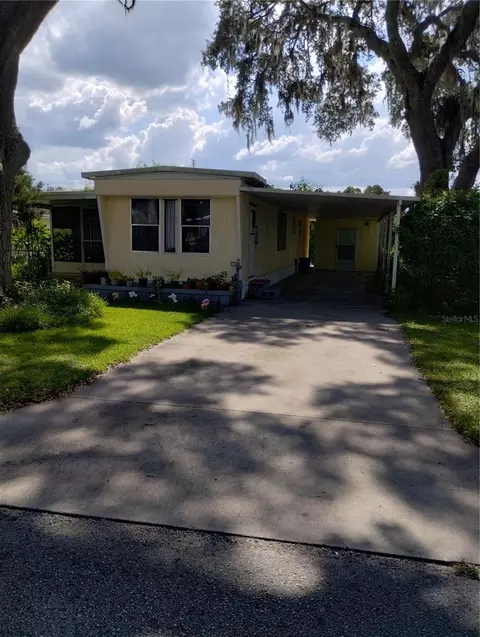 4609 Autumn Palm Dr, Zephyrhills, FL 33542