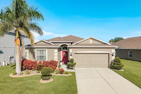 1512 Little Hawk Dr, Ruskin, FL 33570