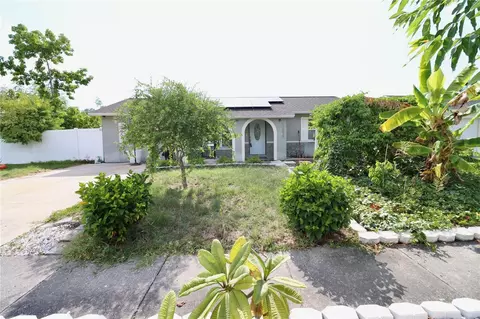 12656 Cumberland Dr, Largo, FL 33773