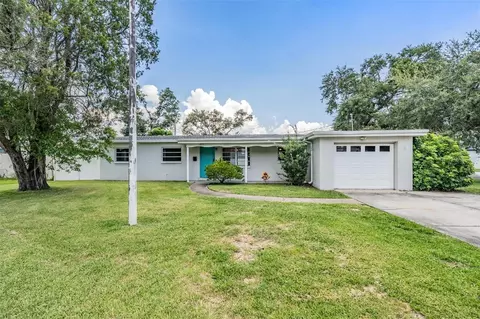 1871 63rd Ave N, Saint Petersburg, FL 33702