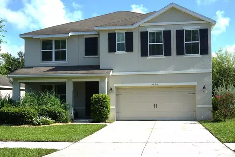 9726 Troncais Cir, Thonotosassa, FL 33592