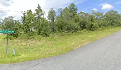 000 House Finch Rd, Weeki Wachee, FL 34614