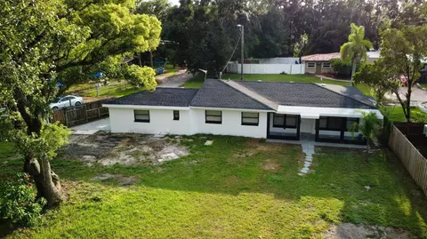 18108 Crooked Ln, Lutz, FL 33548