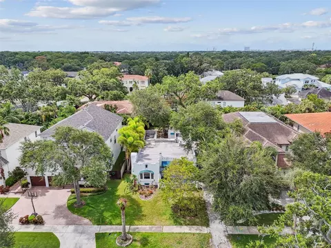 4616 W Lamb Ave, Tampa, FL 33629