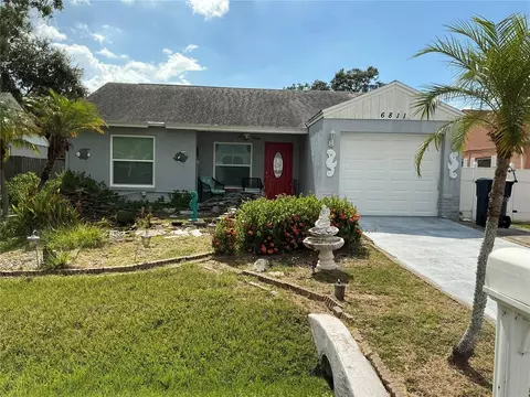 6811 S Gabrielle St, Tampa, FL 33611