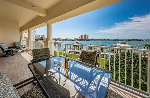 17745 Gulf Blvd #202, Redington Shores, FL 33708