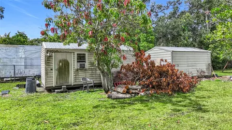 Exterior - 8016 Formby St, Riverview, FL 33578 photo 2 of 3