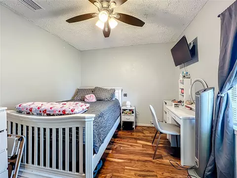 Bedroom - 8016 Formby St, Riverview, FL 33578 photo 1 of 4