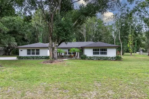 3490 Old Keystone Rd, Tarpon Springs, FL 34688