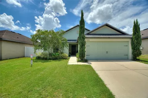 1230 Woodlark Dr, Haines City, FL 33844