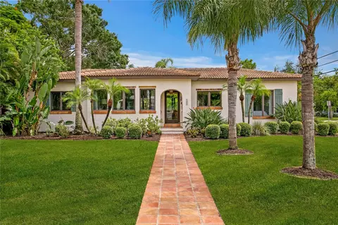 500 36th Ave NE, Saint Petersburg, FL 33704