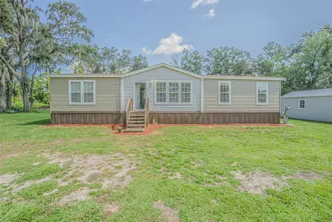 30443 Lynne Dr, Wesley Chapel, FL 33543