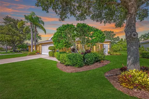 1212 Corinth Greens Dr #5, Sun City Center, FL 33573