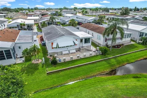 515 Village Blvd, Frostproof, FL 33843