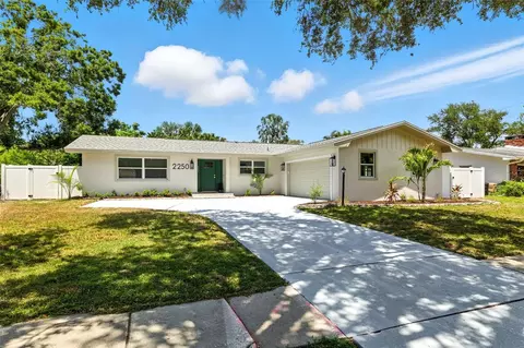 2250 Glenmoor Rd N, Clearwater, FL 33764