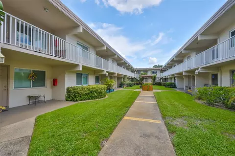 6700 1st Ave S #206, Saint Petersburg, FL 33707