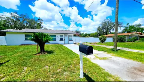 4311 5th St, Zephyrhills, FL 33542