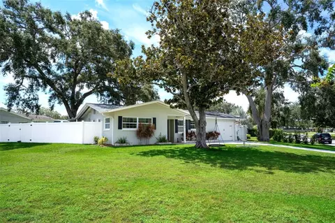 1943 June Bells Dr, Clearwater, FL 33755