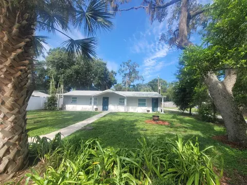 6105 6107 Adams St, New Port Richey, FL 34652