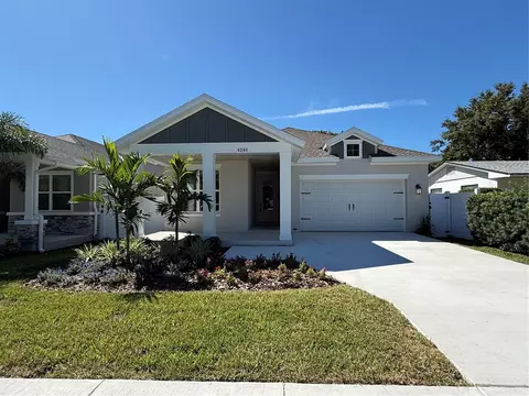 4248 11th Ave N, Saint Petersburg, FL 33713