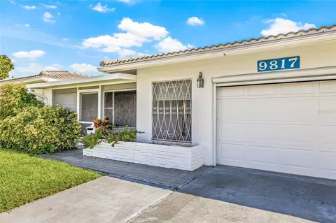 9817 40th St N, Pinellas Park, FL 33782