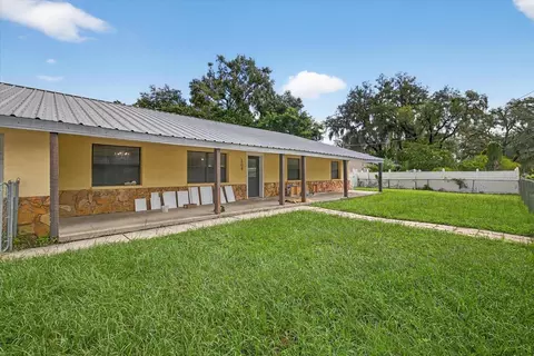 104 Apache Ln, Seffner, FL 33584