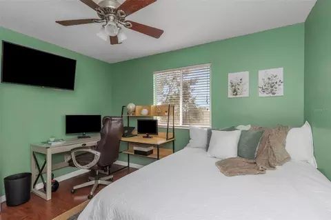 Bedroom - 14818 Edgemere Dr, Spring Hill, FL 34609 photo 7 of 9