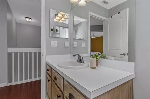 Bath - 14818 Edgemere Dr, Spring Hill, FL 34609 photo 9 of 10