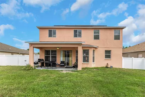Exterior - 14818 Edgemere Dr, Spring Hill, FL 34609 photo 4 of 7