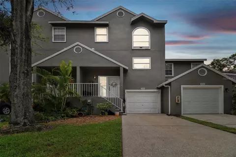 5854 Red Cedar Ln, Tampa, FL 33625