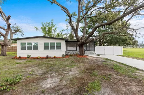 715 W Bougainvillea Ave, Tampa, FL 33612