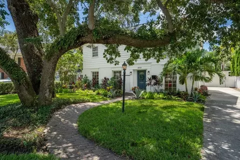 4512 S Ferncroft Cir, Tampa, FL 33629
